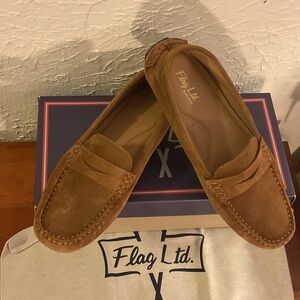 Flag Ltd. Brown Suede Women Penny Loafers Size 9M. NIB. Retail $150. Dillard’s